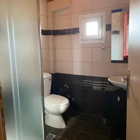 Julia House Tatil Evi *