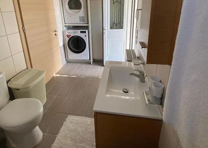 Julia House Case de vacanță