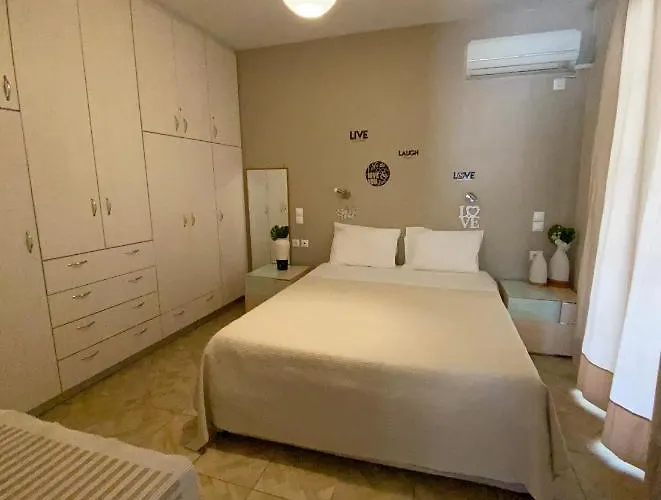 Case de vacanță Julia House Andipáta